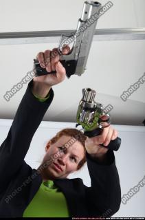 nadiya-dual-pistols-pose1